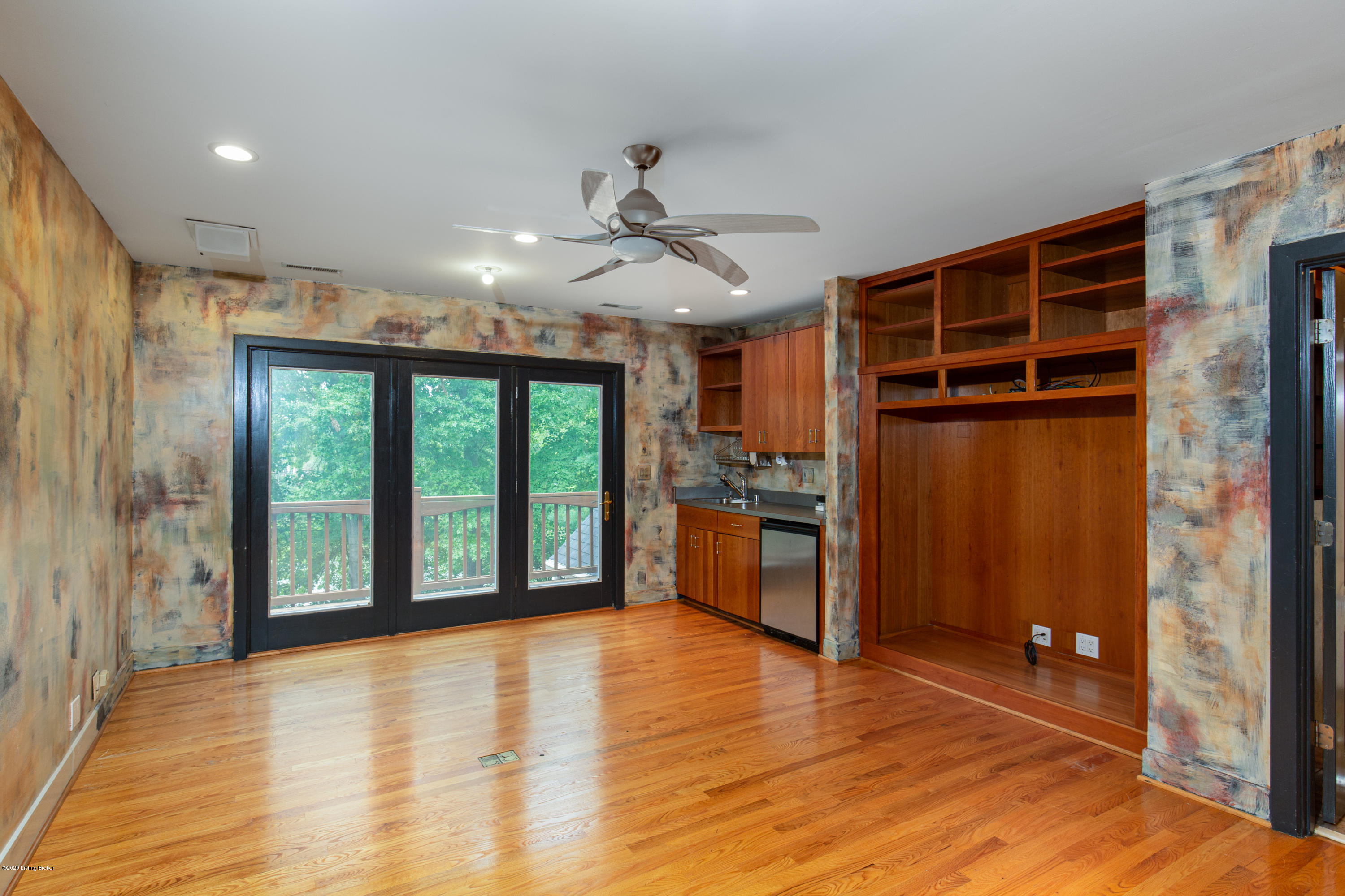 6208 Walnut Ridge Trail Prospect, KY 40059 - Photo 26 of 57 6208_Walnut_Ridge_Trl-25