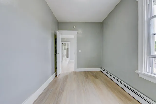 $1,995 | 200 Nunda Avenue, Unit 3R, Jersey City, NJ 07306