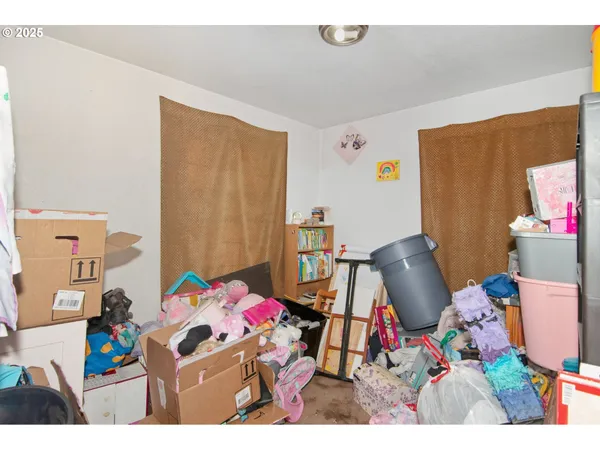 $160,000 | 3964 Clinton Avenue, Klamath Falls, OR 97603