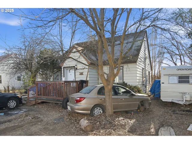 $160,000 | 3964 Clinton Avenue, Klamath Falls, OR 97603