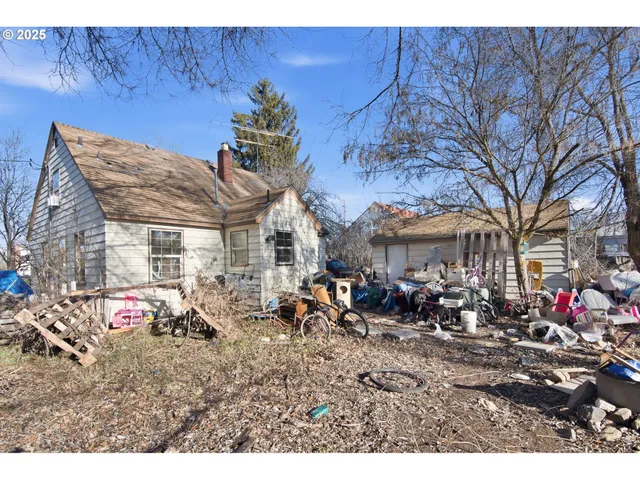 $160,000 | 3964 Clinton Avenue, Klamath Falls, OR 97603