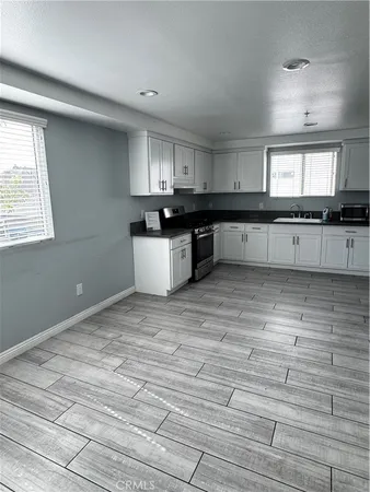 $3,100 | 433 1/2 East 30th Street, Los Angeles, CA 90011