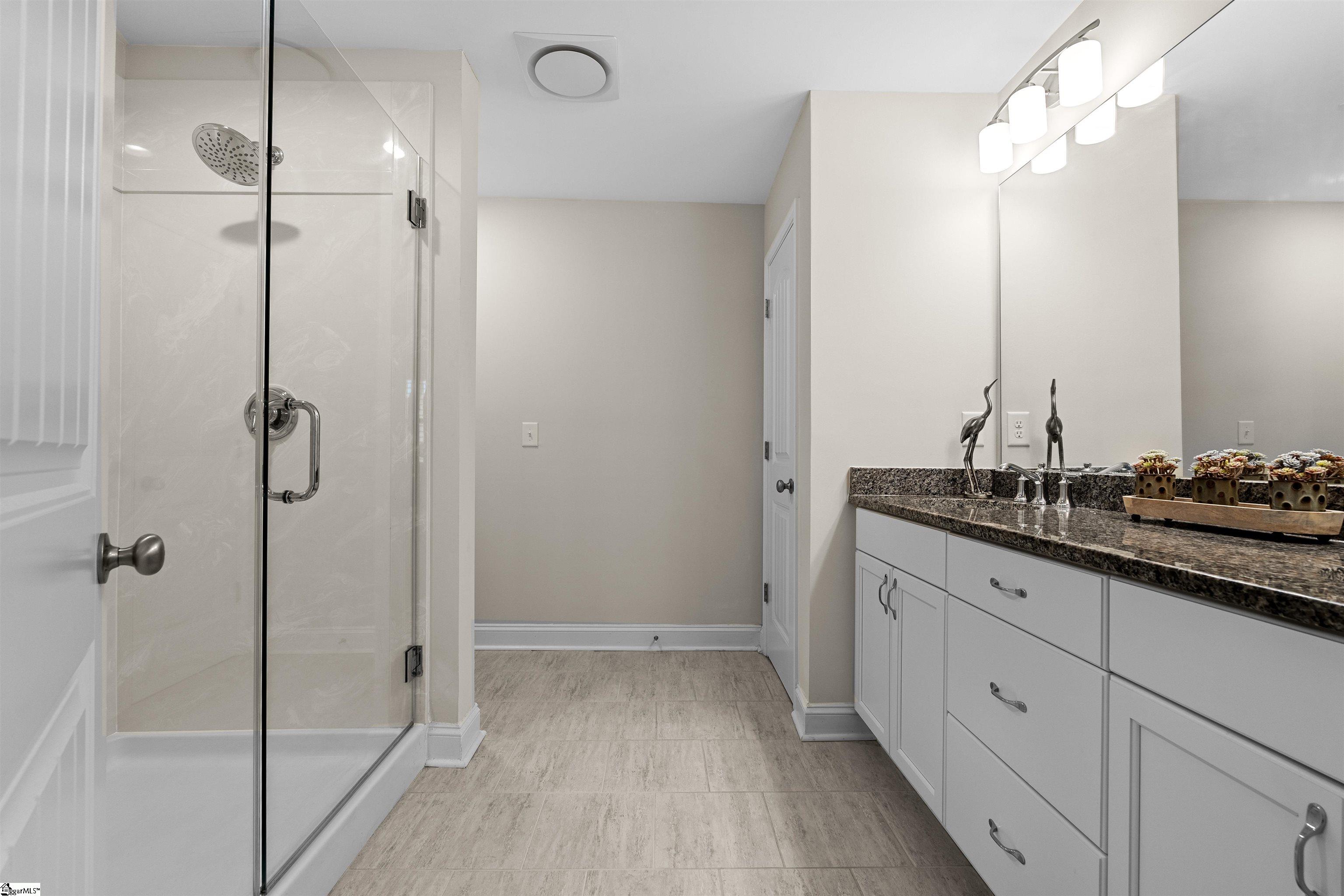 132 Danvers Road Greenville, SC 29607 - Photo 27 of 35