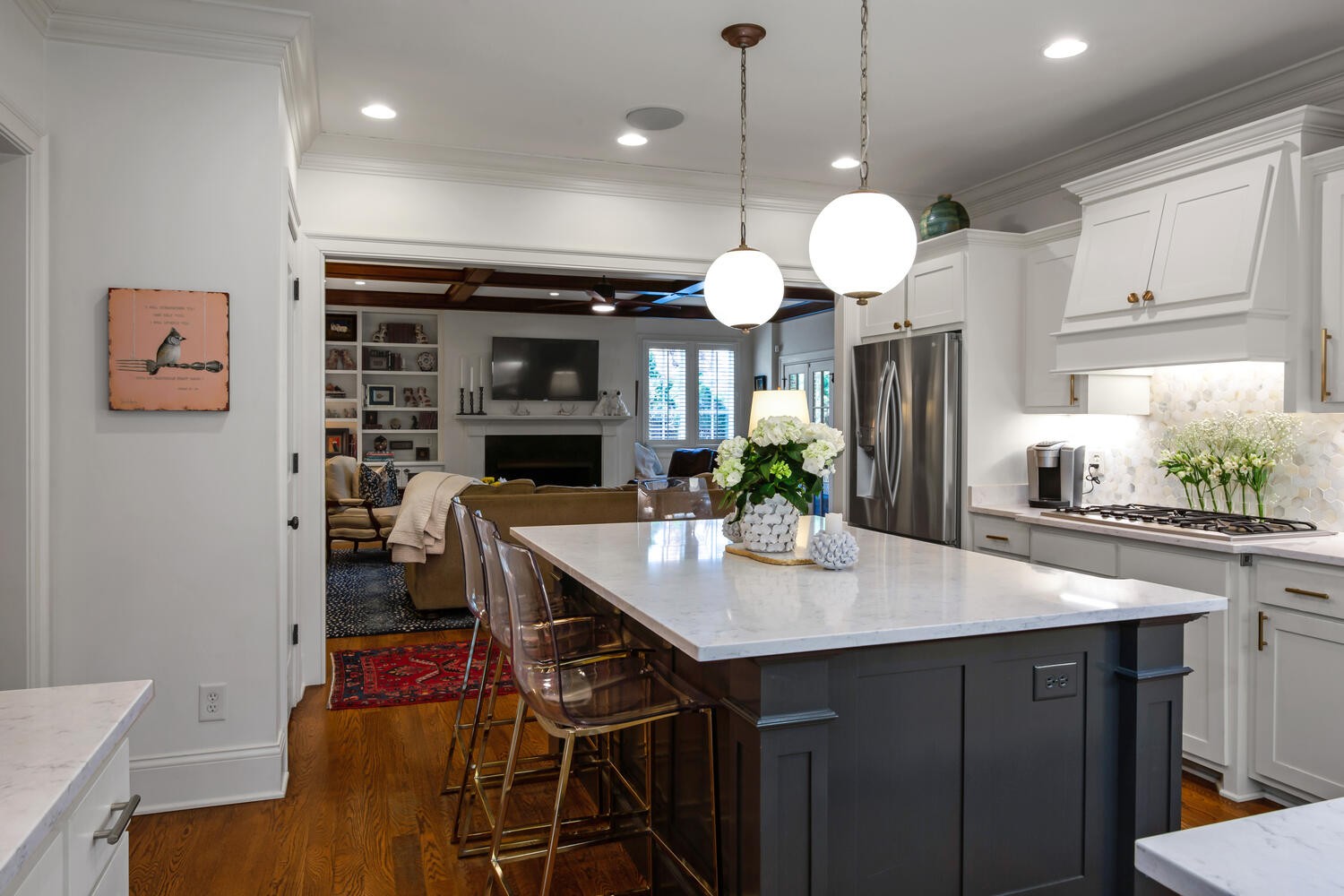 4018 Valley Road Nashville, TN 37205 - Photo 12 of 39 a kitchen with a table and chairs in it