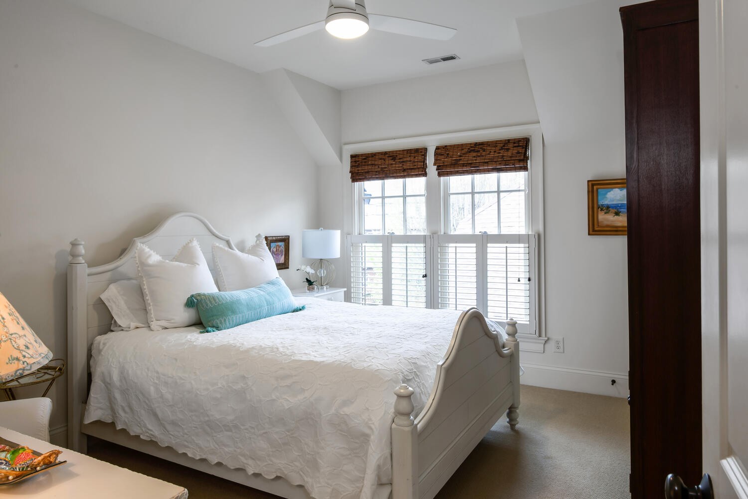 4018 Valley Road Nashville, TN 37205 - Photo 34 of 39 a bedroom with a bed and a large window