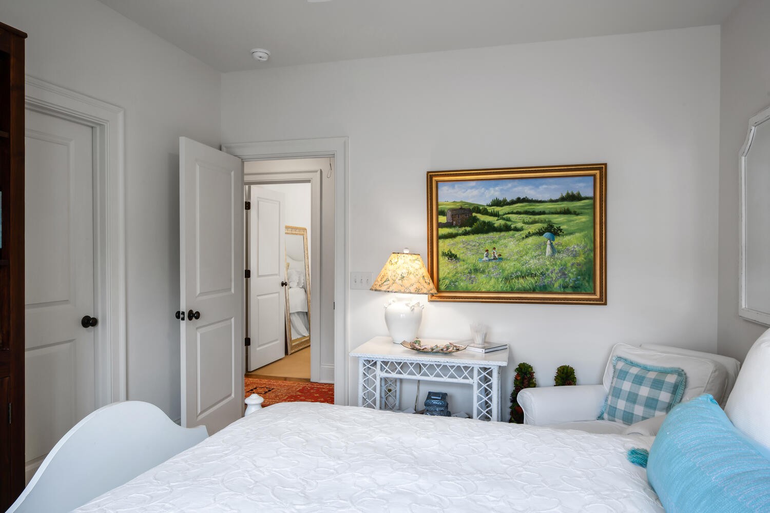 4018 Valley Road Nashville, TN 37205 - Photo 10 of 39 a bedroom with furniture and a bed