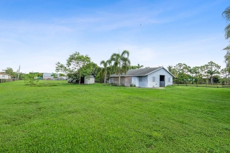 10782 58th Road South Lake Worth, FL 33449 - Photo 21 of 36 Photo 21