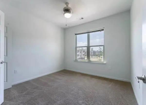 $1,059 | 1053 St James Avenue, Summerville, SC 29486