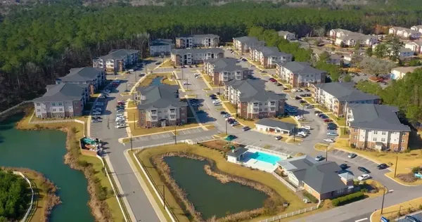 $1,059 | 1053 St James Avenue, Summerville, SC 29486