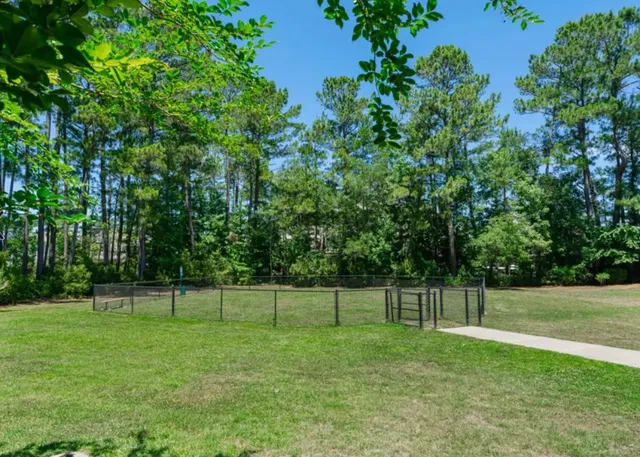 $1,059 | 1053 St James Avenue, Summerville, SC 29486