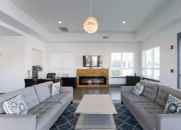 $1,059 | 1053 St James Avenue, Summerville, SC 29486