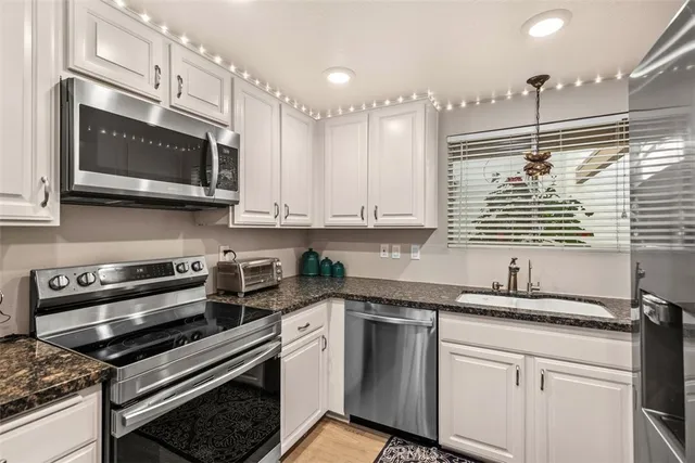 $3,000 | 3242 San Amadeo, Unit 2B, Laguna Woods, CA 92637