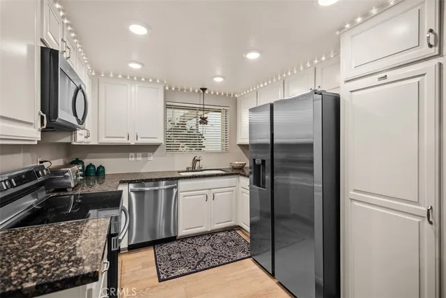 $3,000 | 3242 San Amadeo, Unit 2B, Laguna Woods, CA 92637