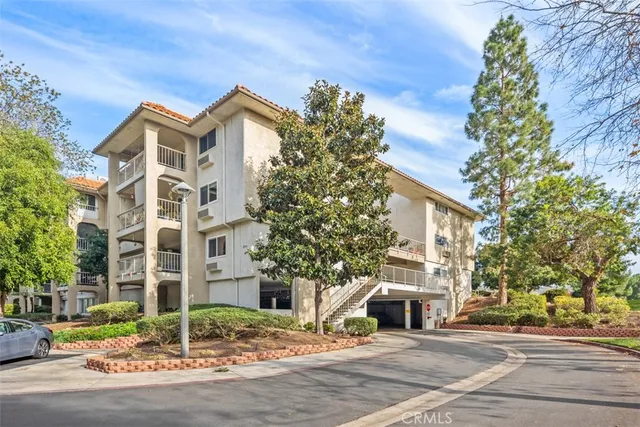 $3,000 | 3242 San Amadeo, Unit 2B, Laguna Woods, CA 92637