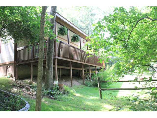 157 Aztec Lane Hide-A-Way Hills, OH 43138 - Photo 2 of 25