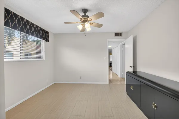 $140,000 | 15216 Lakes Of Delray Boulevard, Unit 152, Delray Beach, FL 33484