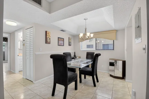 $140,000 | 15216 Lakes Of Delray Boulevard, Unit 152, Delray Beach, FL 33484
