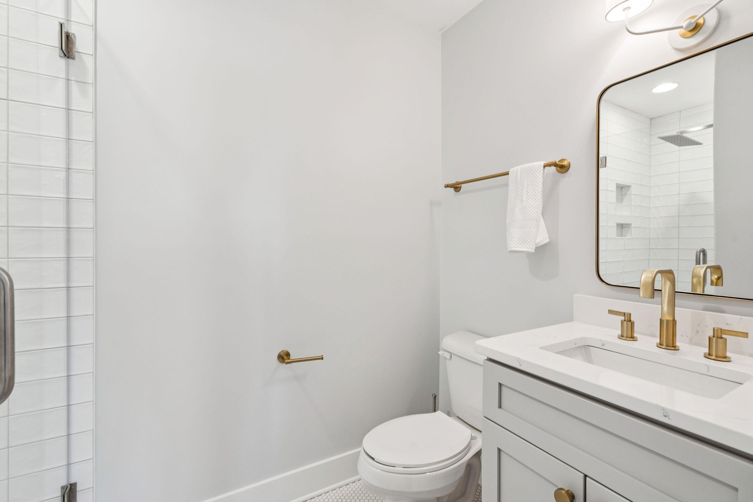 2906 Waterway Boulevard Isle of Palms, SC 29451 - Photo 19 of 36 2906WaterwayBlvd-KeenEyeMarketing-035