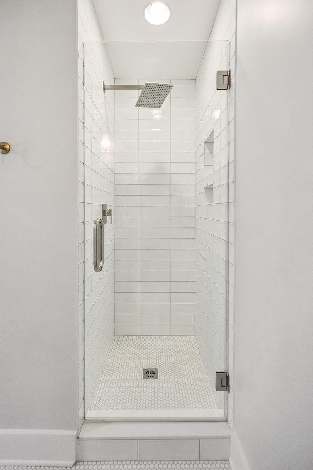 2906 Waterway Boulevard Isle of Palms, SC 29451 - Photo 20 of 36 2906WaterwayBlvd-KeenEyeMarketing-036