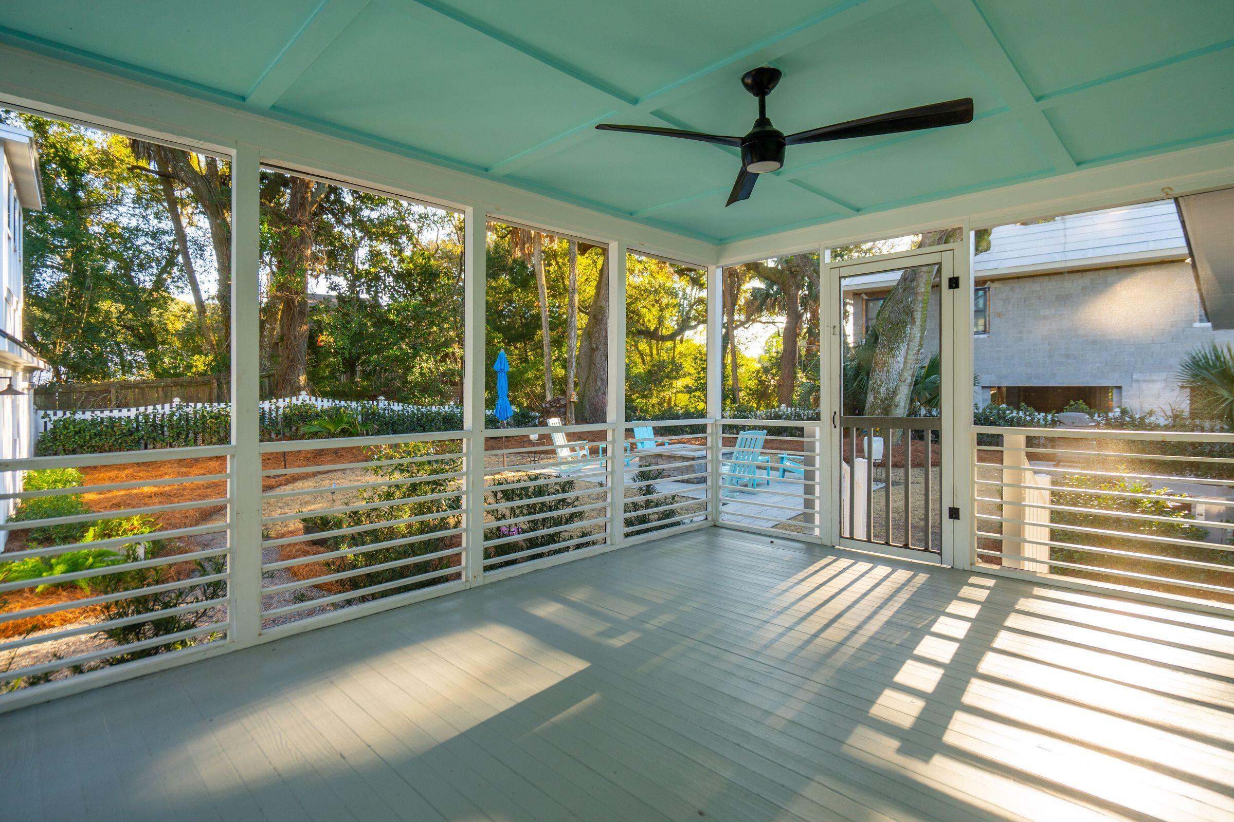 2906 Waterway Boulevard Isle of Palms, SC 29451 - Photo 27 of 36 2906WaterwayBlvd-KeenEyeMarketing-046