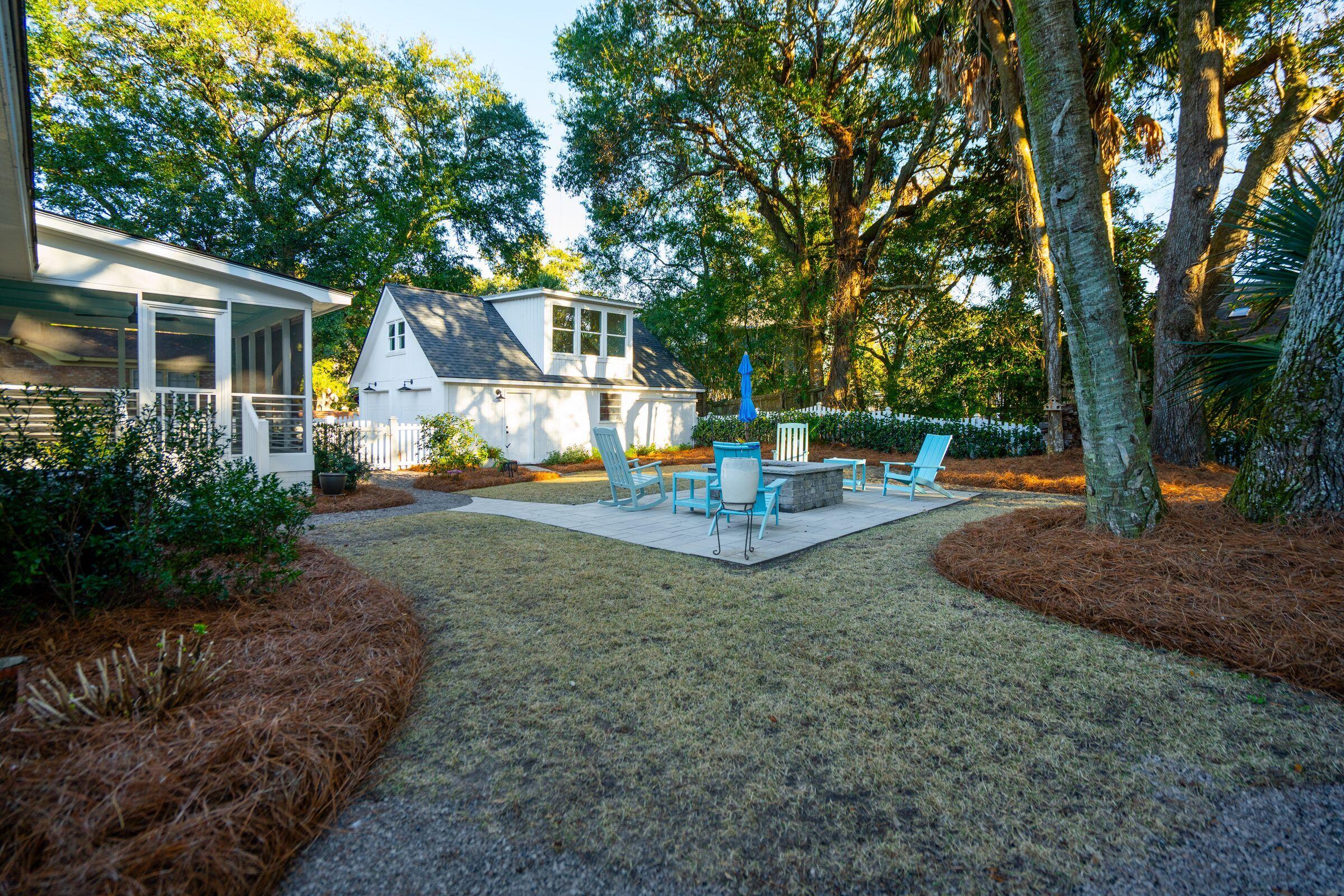 2906 Waterway Boulevard Isle of Palms, SC 29451 - Photo 28 of 36 2906WaterwayBlvd-KeenEyeMarketing-048