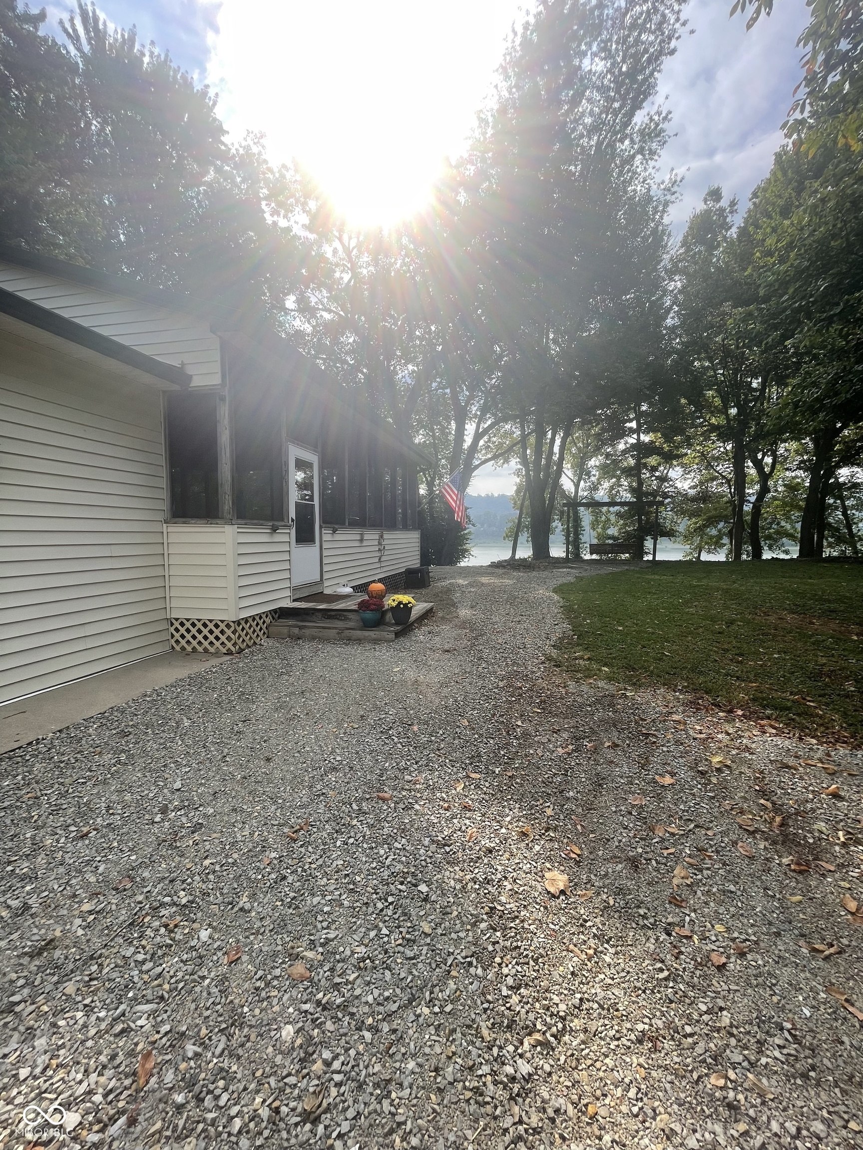 975 Swiss Landing Boulevard Vevay, IN 47043 - Photo 2 of 25