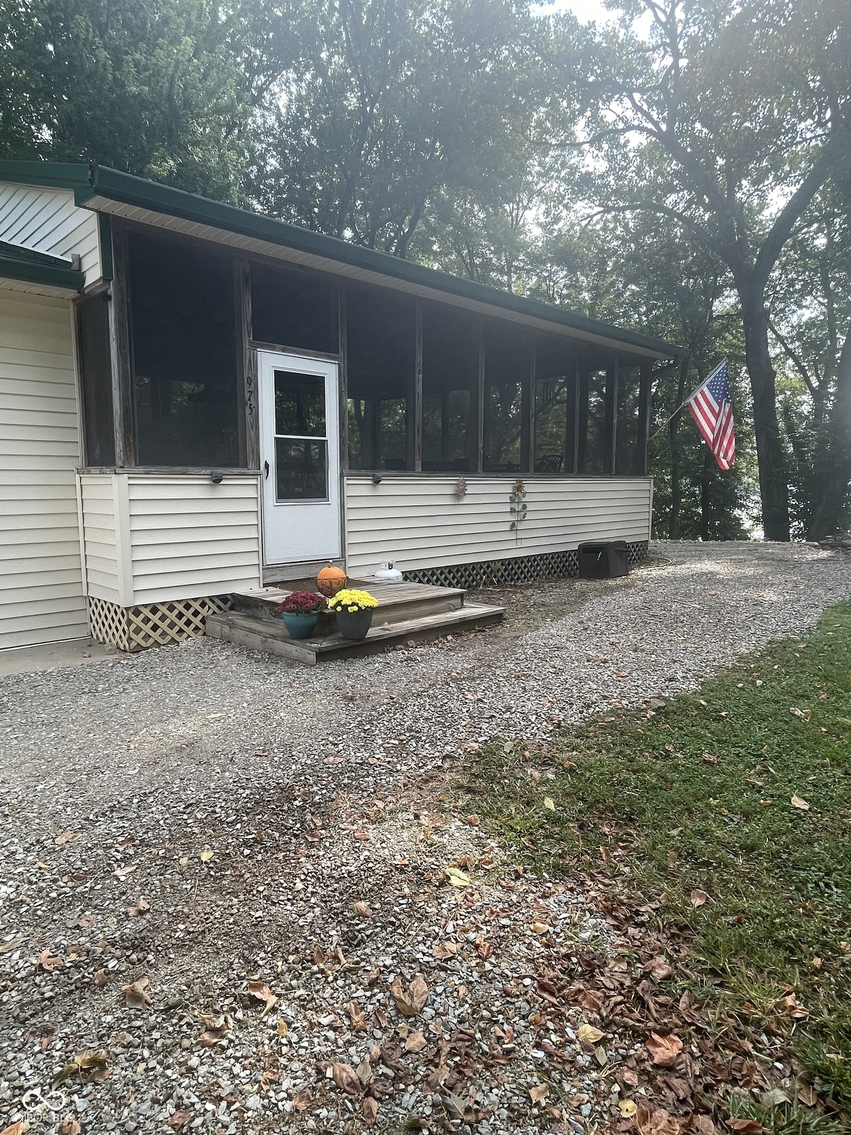 975 Swiss Landing Boulevard Vevay, IN 47043 - Photo 3 of 25