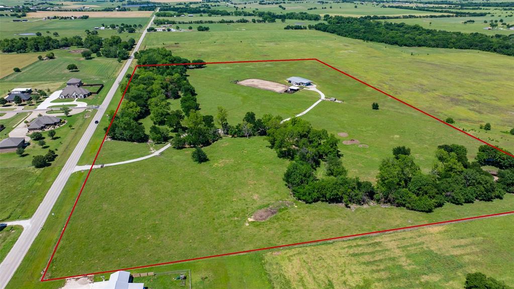 300 Fm 1199 Lindsay Tx 76250  