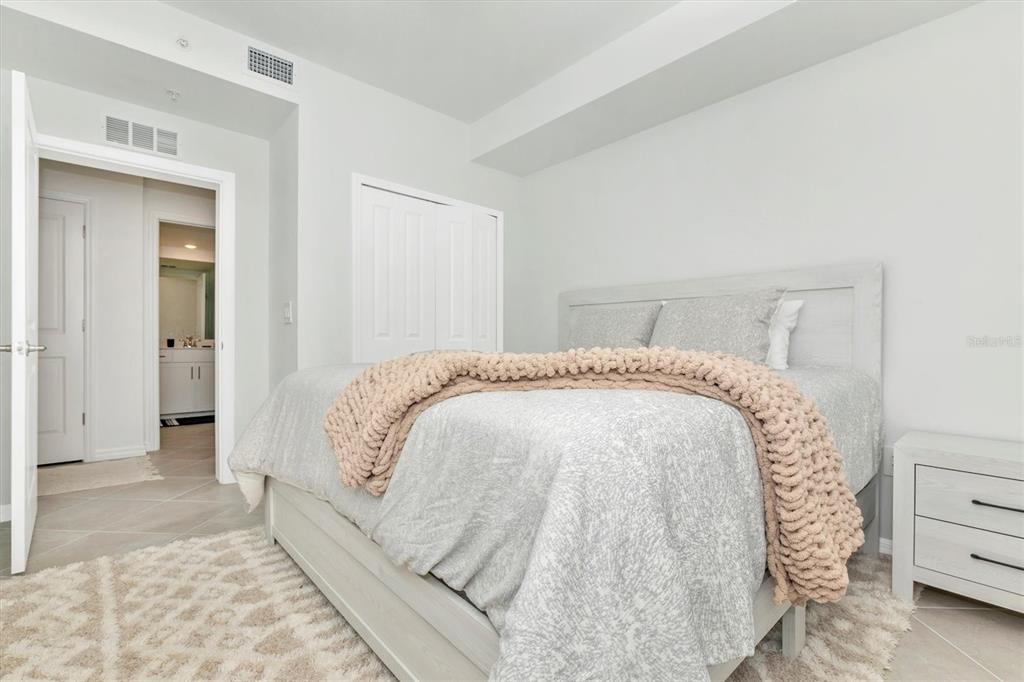 12625 Radiance Court, Unit 102 Venice, FL 34293 - Photo 40 of 99