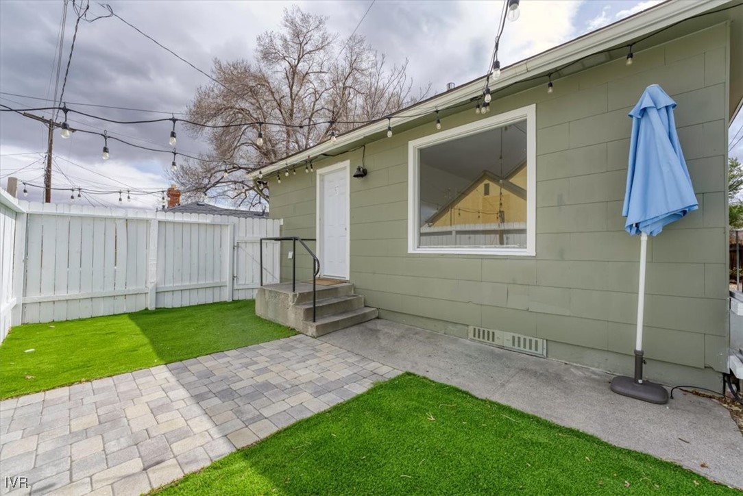 1260 Plumas Street Reno, NV 89509 - Photo 3 of 21 Gallery Image 3
