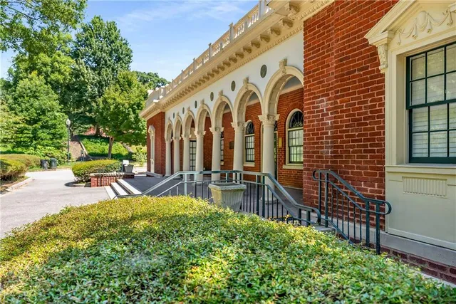 a view of a garden with a fountain