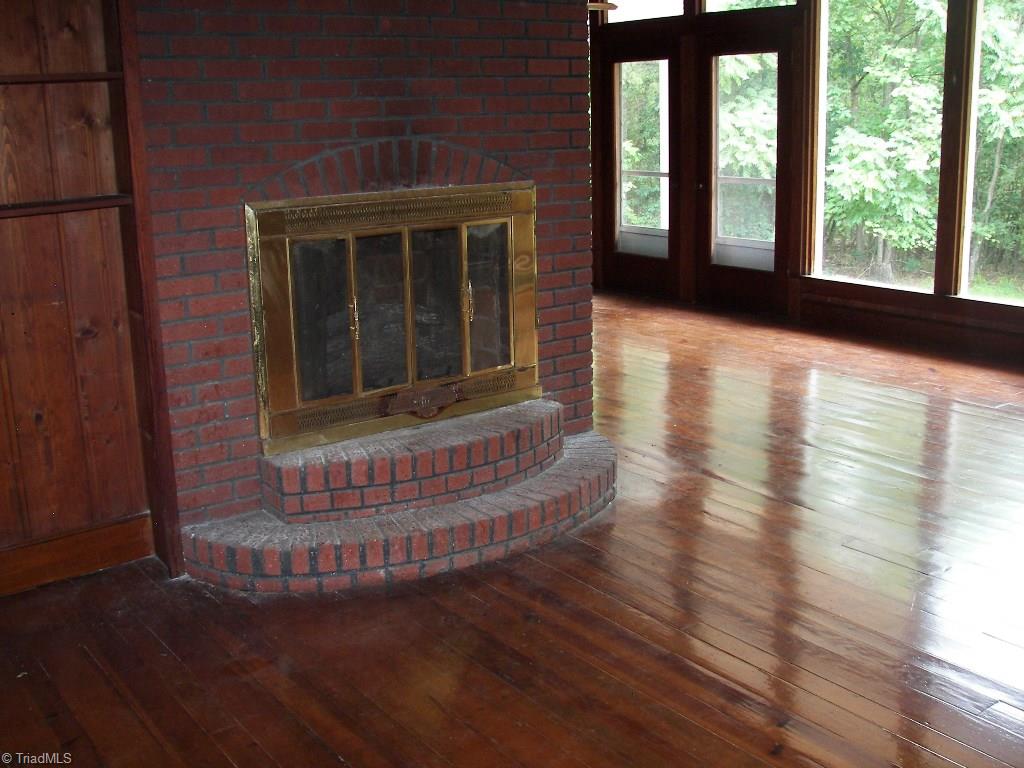 3248 North Old 52 Road Pinnacle, NC 27043 - Photo 8 of 14