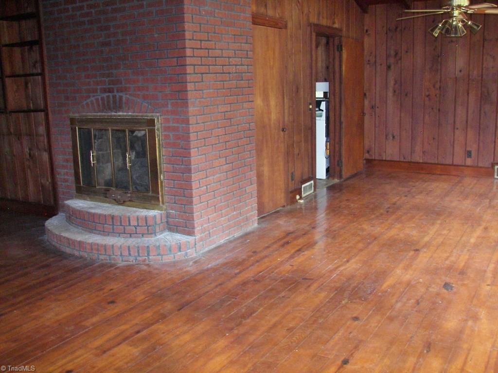 3248 North Old 52 Road Pinnacle, NC 27043 - Photo 9 of 14