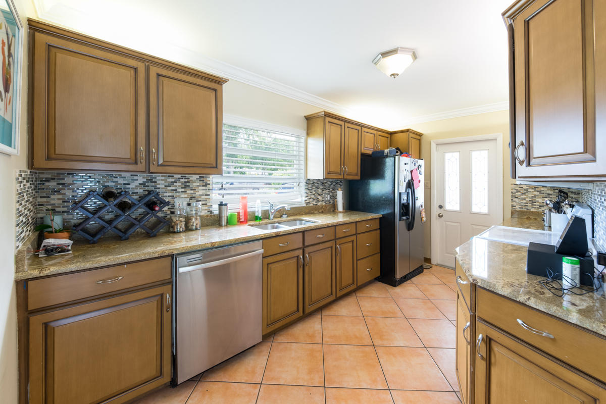 19 Forest Hills Ln Kitchen 1
