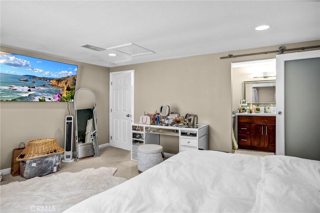 6280 Kinlock Avenue Rancho Cucamonga, CA 91737 - Photo 17 of 24 a bedroom with a bed and a dresser