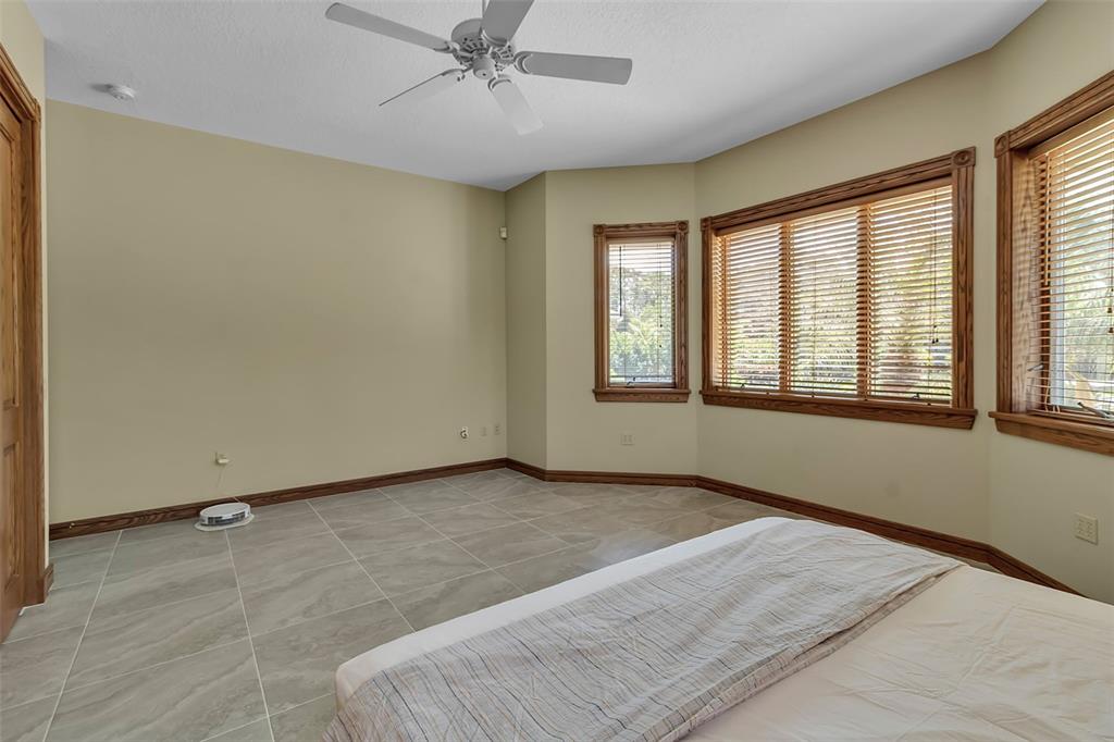 612 Laurel Road West Nokomis, FL 34275 - Photo 47 of 88