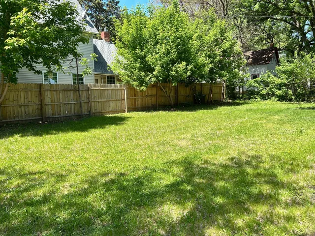 $30,000 | 422 North 33rd Avenue, Minneapolis, MN 55412