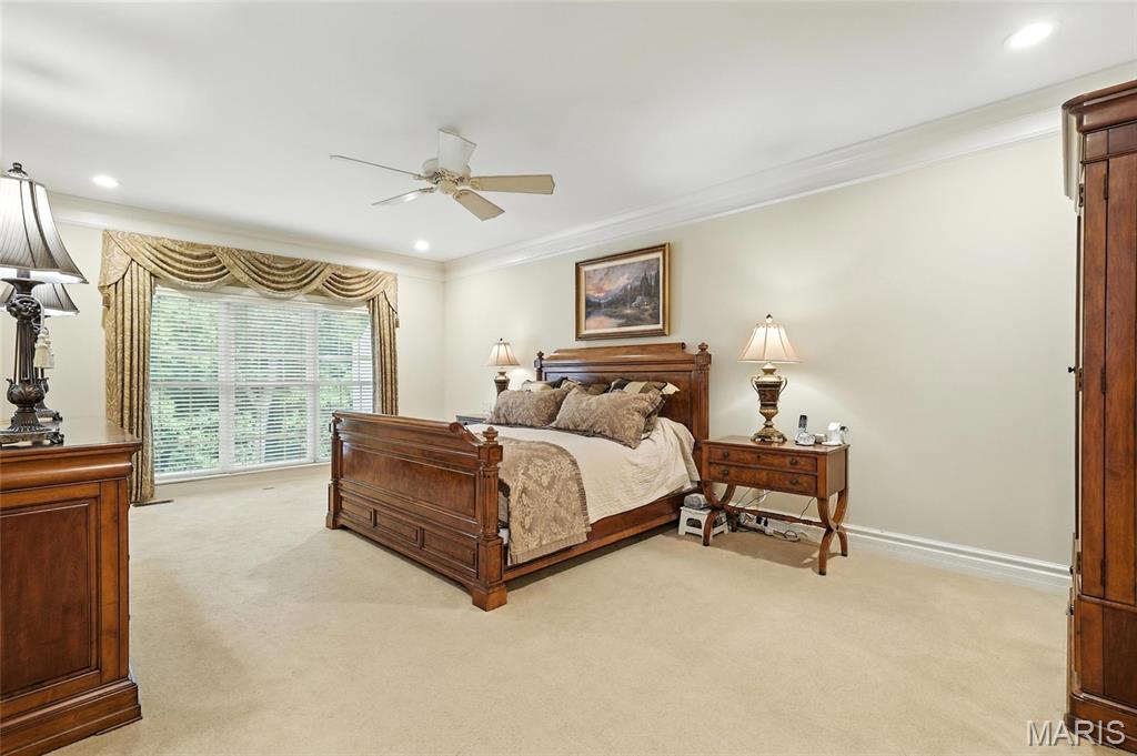 724 Stonebluff Court Chesterfield, MO 63005 - Photo 18 of 42