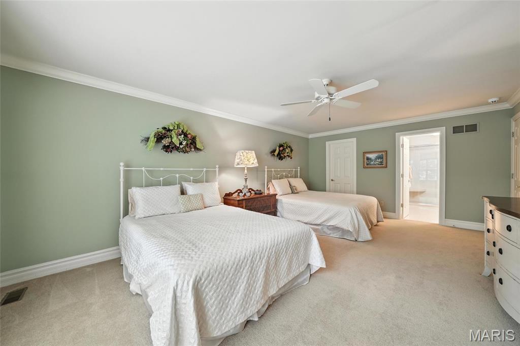 724 Stonebluff Court Chesterfield, MO 63005 - Photo 28 of 42