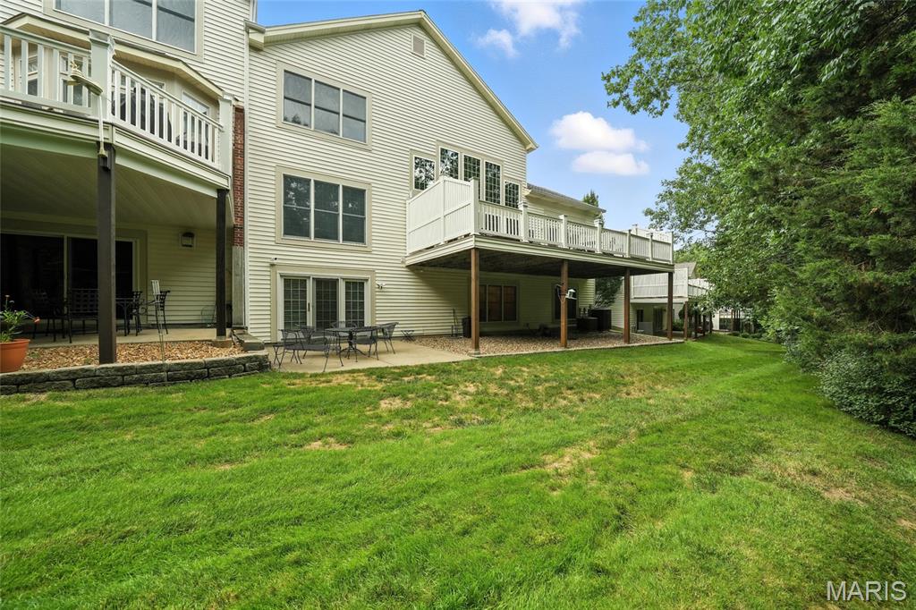 724 Stonebluff Court Chesterfield, MO 63005 - Photo 37 of 42