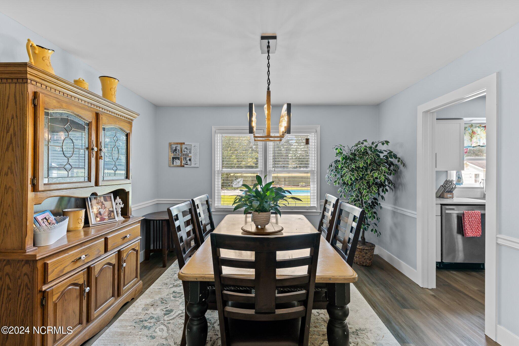 313 Rockledge Road New Bern, NC 28562 - Photo 12 of 48 37-web-or-mls-BLS_0096