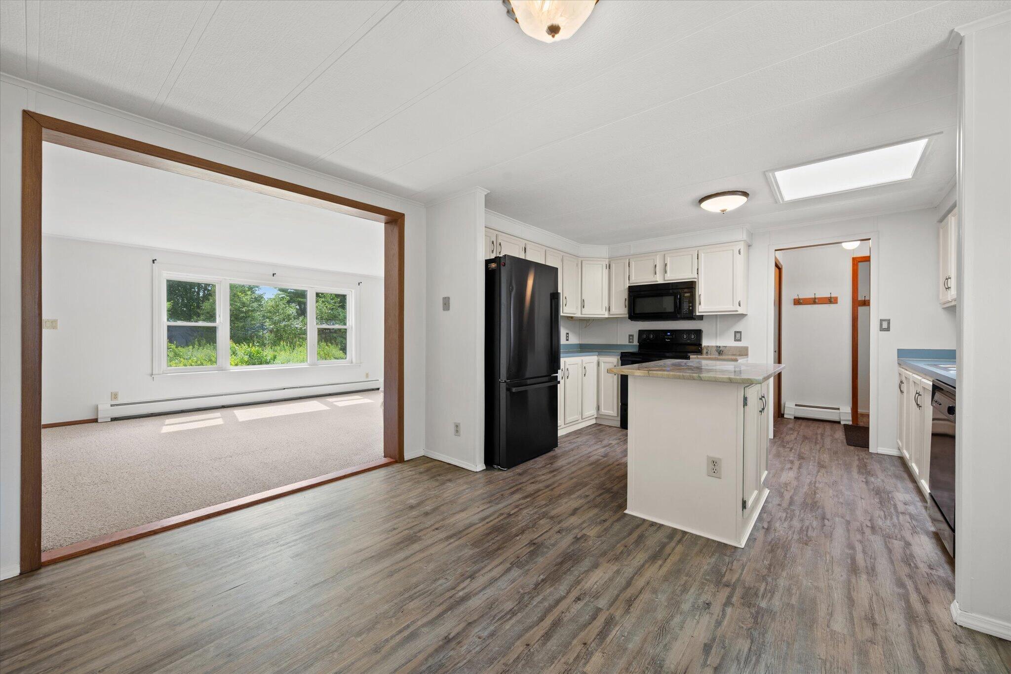 47 Shepherd Drive Bangor, ME 04401 - Photo 15 of 43 Dining
