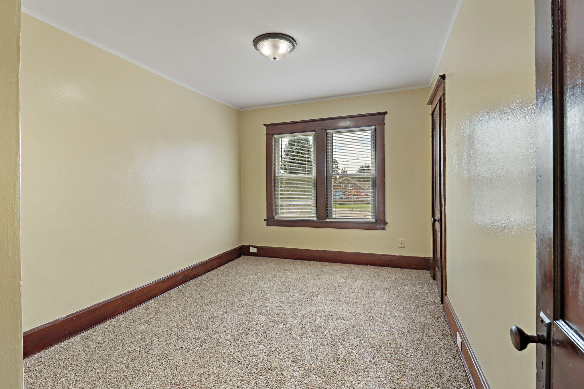 2513 Roosevelt Road Kenosha, WI 53143 - Photo 14 of 25 15-web-or-mls-2513 Roosevelt Rd, Kenosha