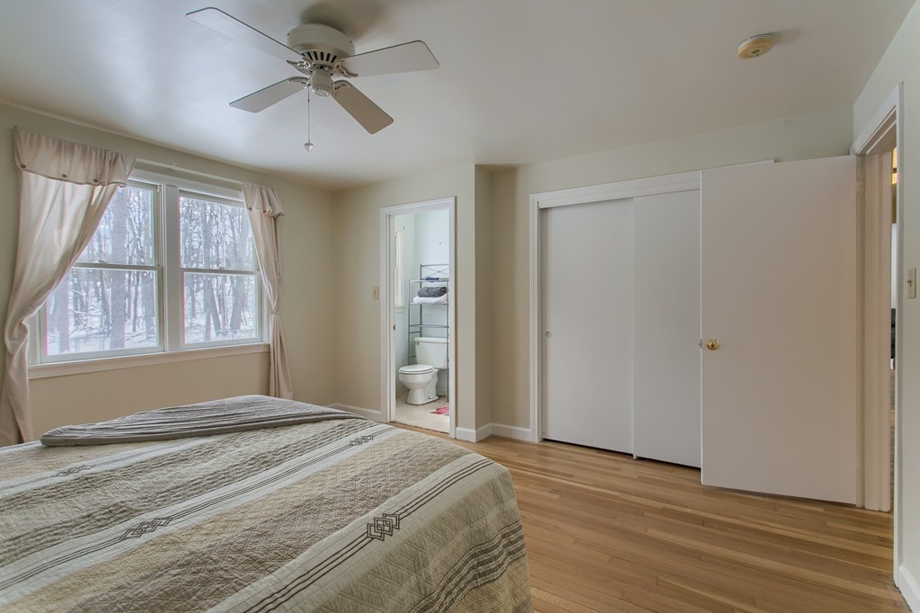 10 Cliff Road Chelmsford, MA 01824 - Photo 14 of 27 Gallery Image 14