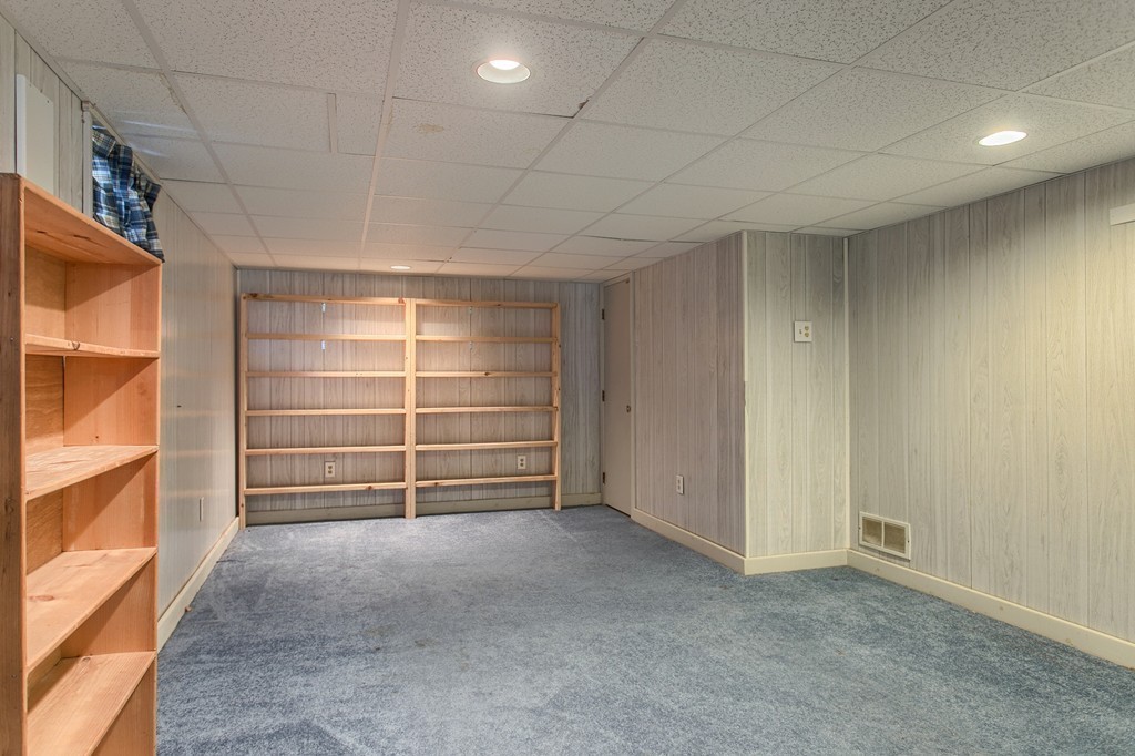 10 Cliff Road Chelmsford, MA 01824 - Photo 18 of 27 Gallery Image 18
