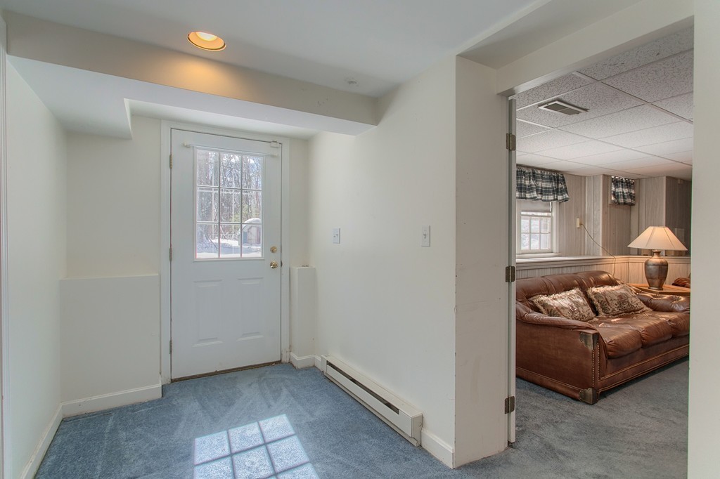10 Cliff Road Chelmsford, MA 01824 - Photo 22 of 27 Gallery Image 22