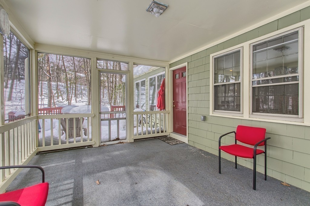 10 Cliff Road Chelmsford, MA 01824 - Photo 10 of 27 Gallery Image 10