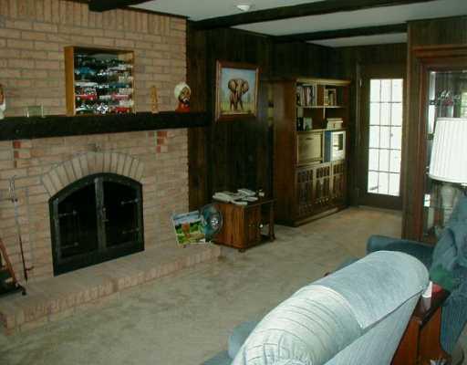 1234 Silver Lane McKees Rocks, PA 15136 - Photo 7 of 8 Den/Family/Great Room.