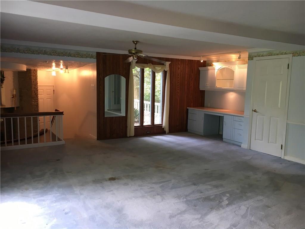 327 Chapel Road Aliquippa, PA 15001 - Photo 4 of 17 Gallery Image 4