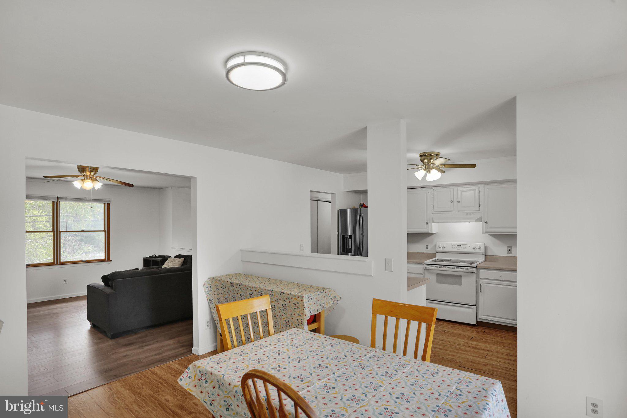 2435 Levans Road Coplay, PA 18037 - Photo 14 of 32 E26A2170